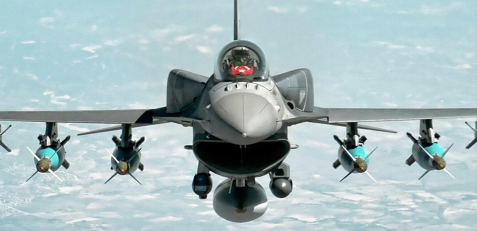 F16 Uçuş Simülatörü